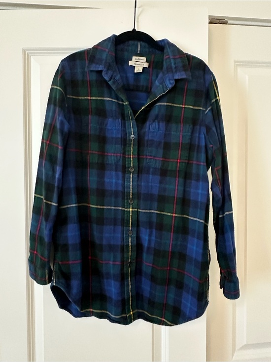 L.L. Bean Tops - L.L. Bean Blue, Green & Red Plaid Women’s Size S Flannel Shirt
